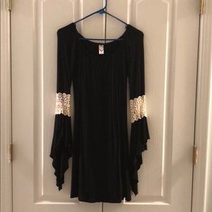 Black with lace sleeve detail tunic